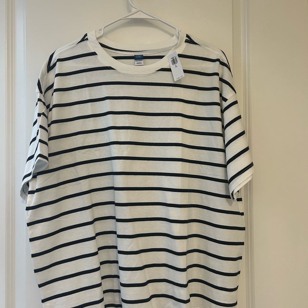 Old Navy White and Black Striped Short Sleeve Tee